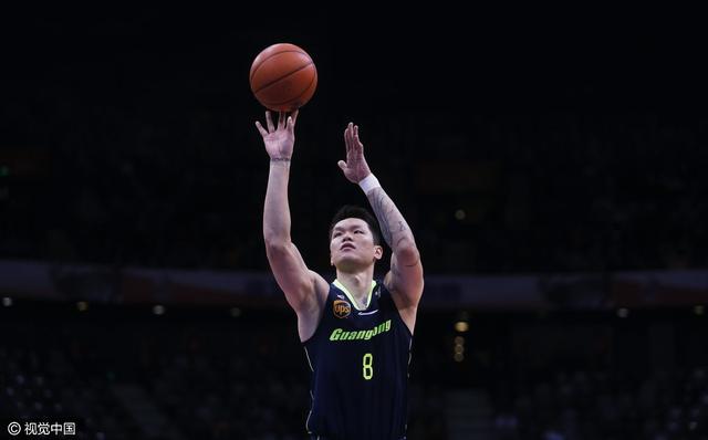 活塞惨遭25连败距历史最长连败纪录仅差1场今日NBA常规赛，活塞111-119主场不敌八人缺战的爵士，惨遭25连败。